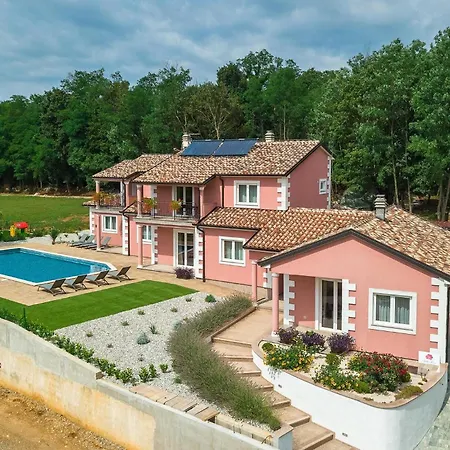 Rose Mocitada Holiday home
