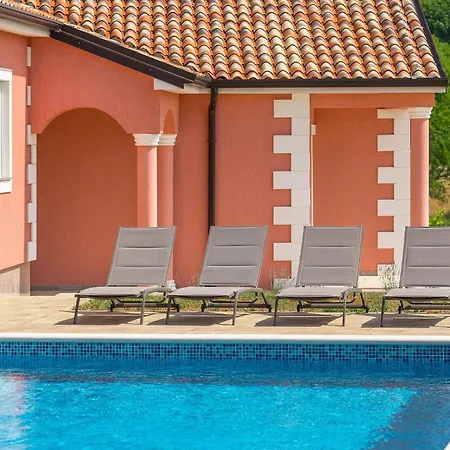 Holiday home Rose Mocitada